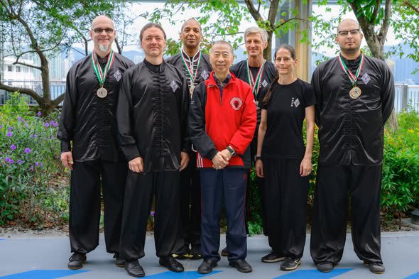 Goldene und silberne Medaillen der Berliner Teilnehmer beim 5th International Hung Kuen Competition